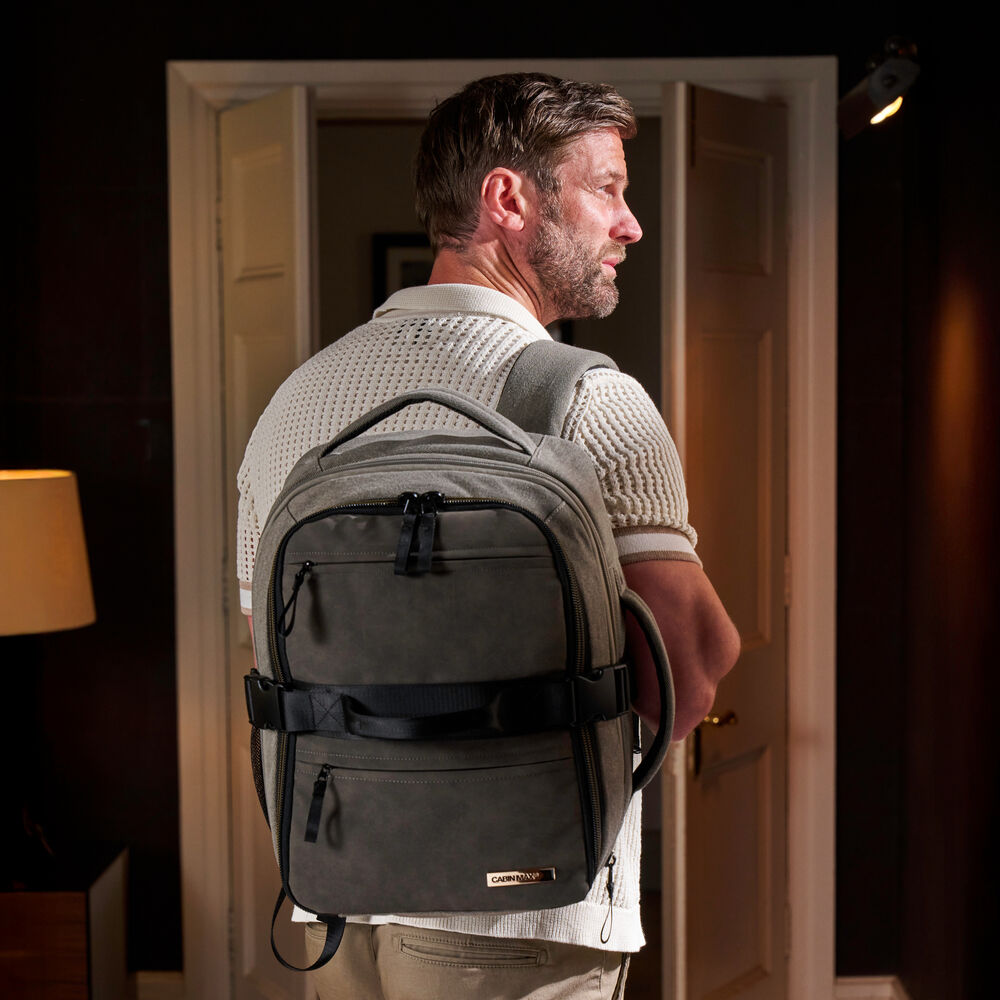 cabin-max-hybrid-evos-rucksack-40x30x20-erweiterbar-24l image 1