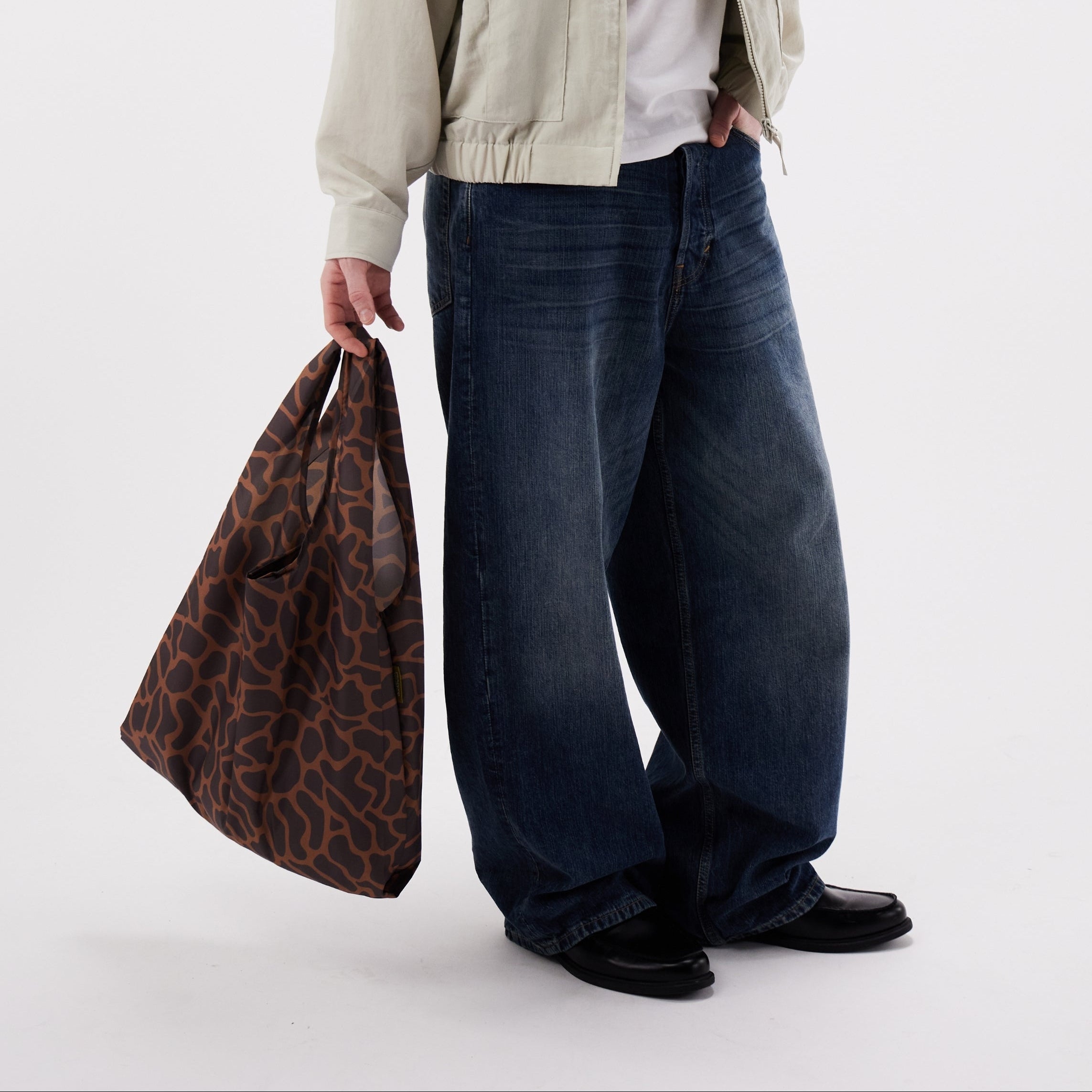 duckhead-the-bag-coffee-ripples-mehrwegtasche-braun image 2