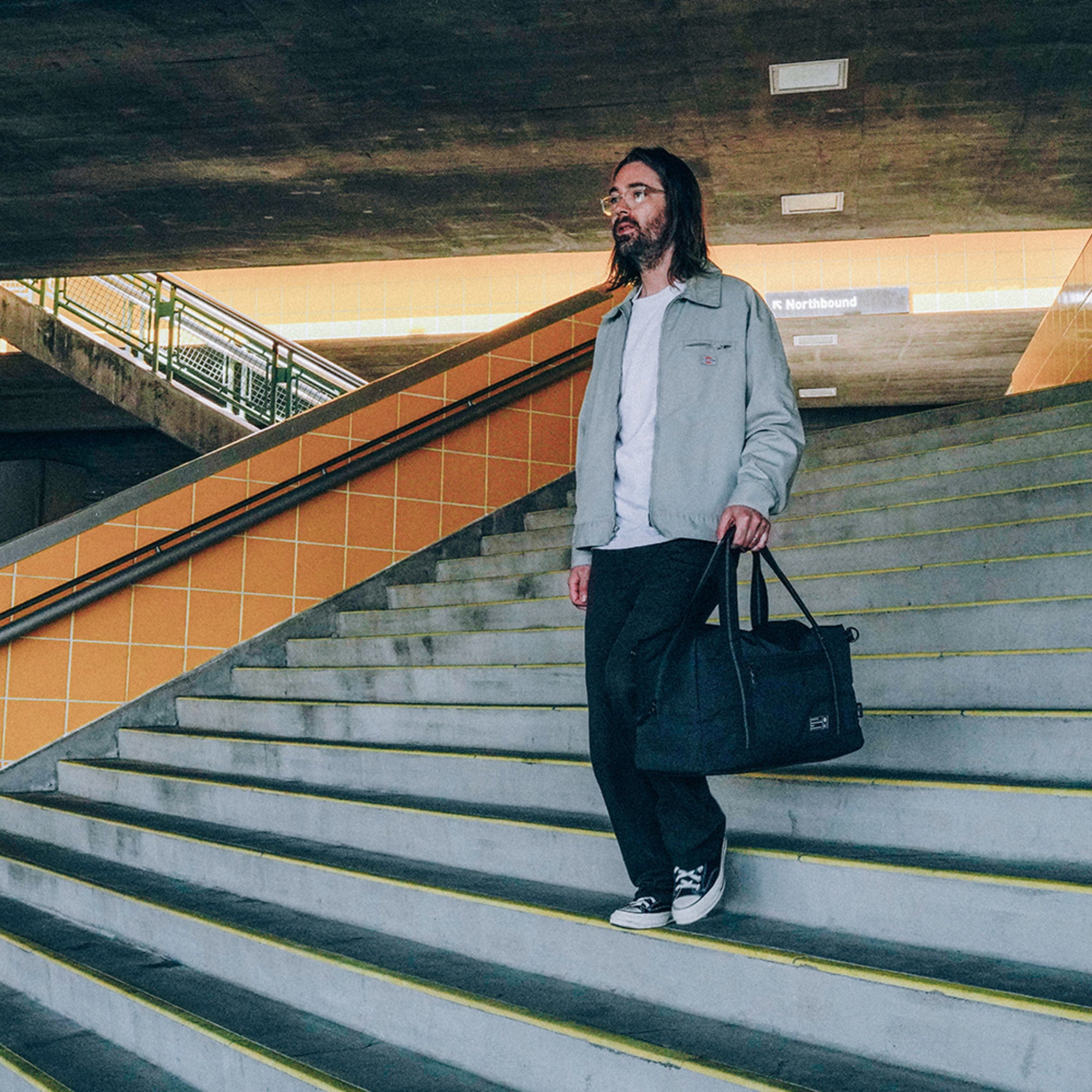 hex-evolve-duffel-eco-reisetasche-schwarz image 3