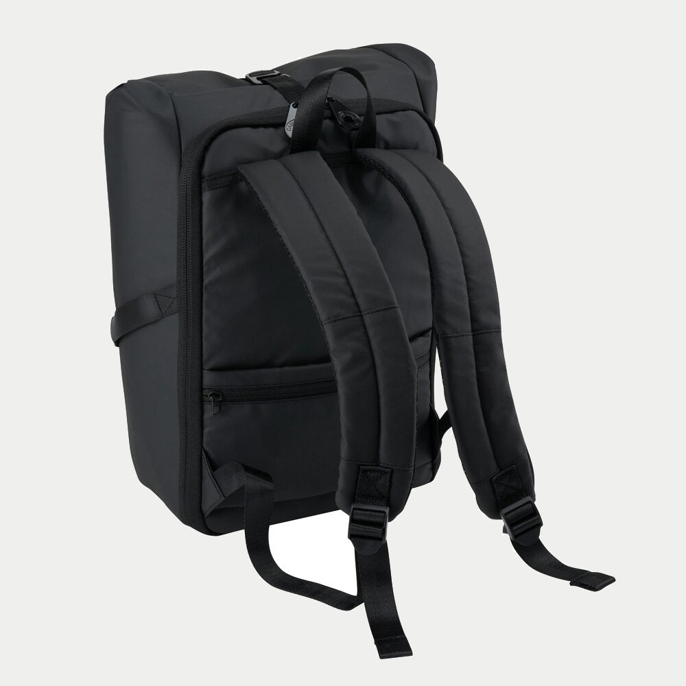 cabin-max-iseo-40x20x25-rolltop-rucksack-20l-schwarz-rpet image 8