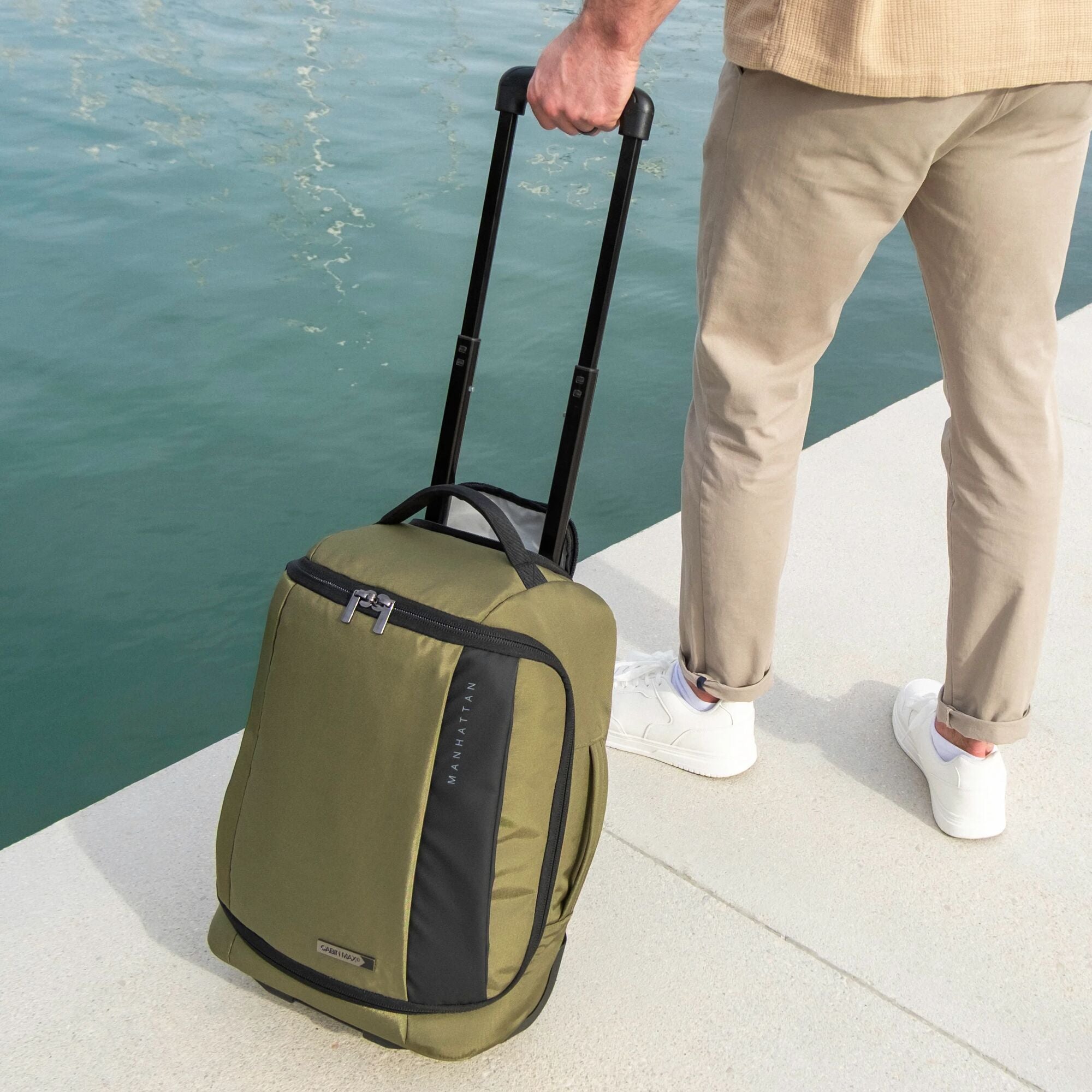 cabin-max-manhattan-pro-trolley-30l-45x36x20-moss-green-laptop image 7