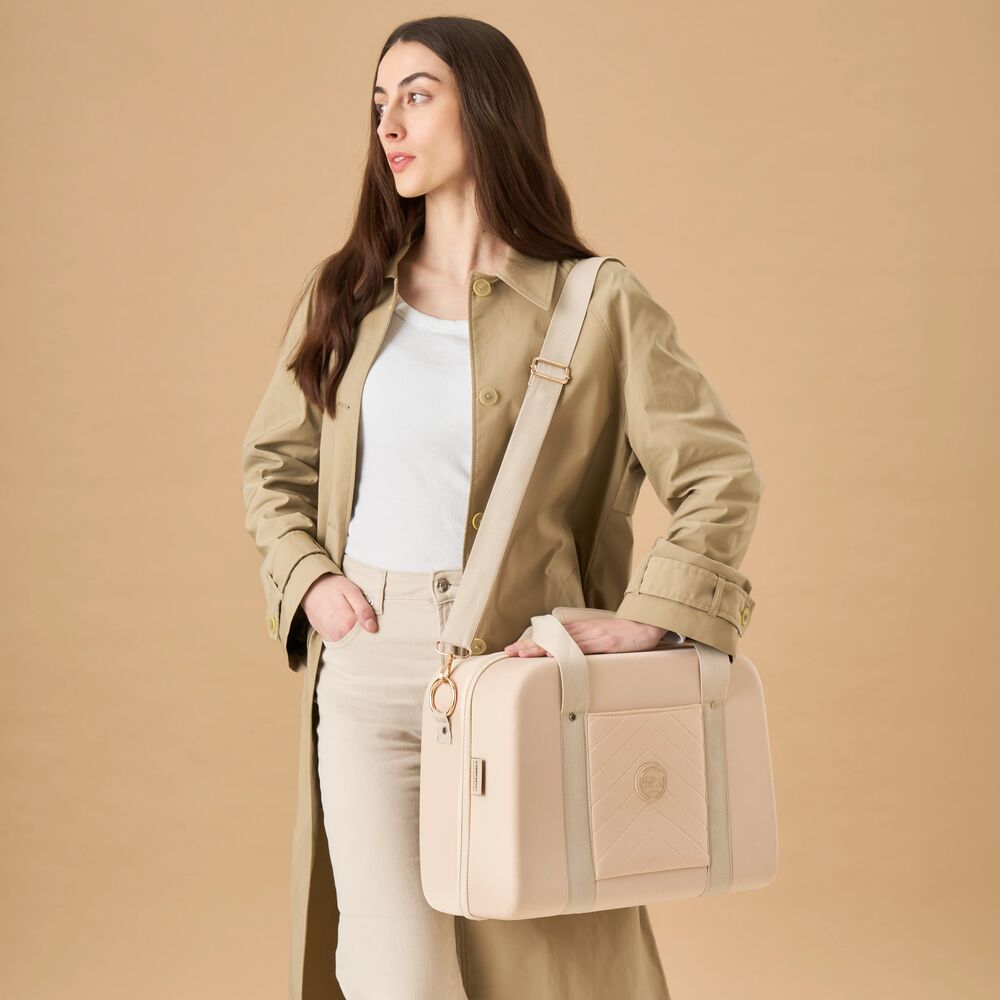 cabin-max-paxos-holdall-24l-40x30x20-shapesafe-cream image 3