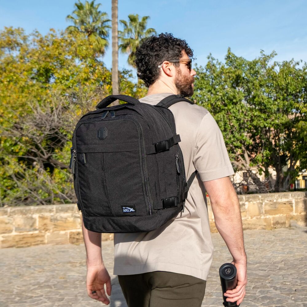 cabin-max-metz-rucksack-18-24l-40x30x20-erweiterbar-black image 4