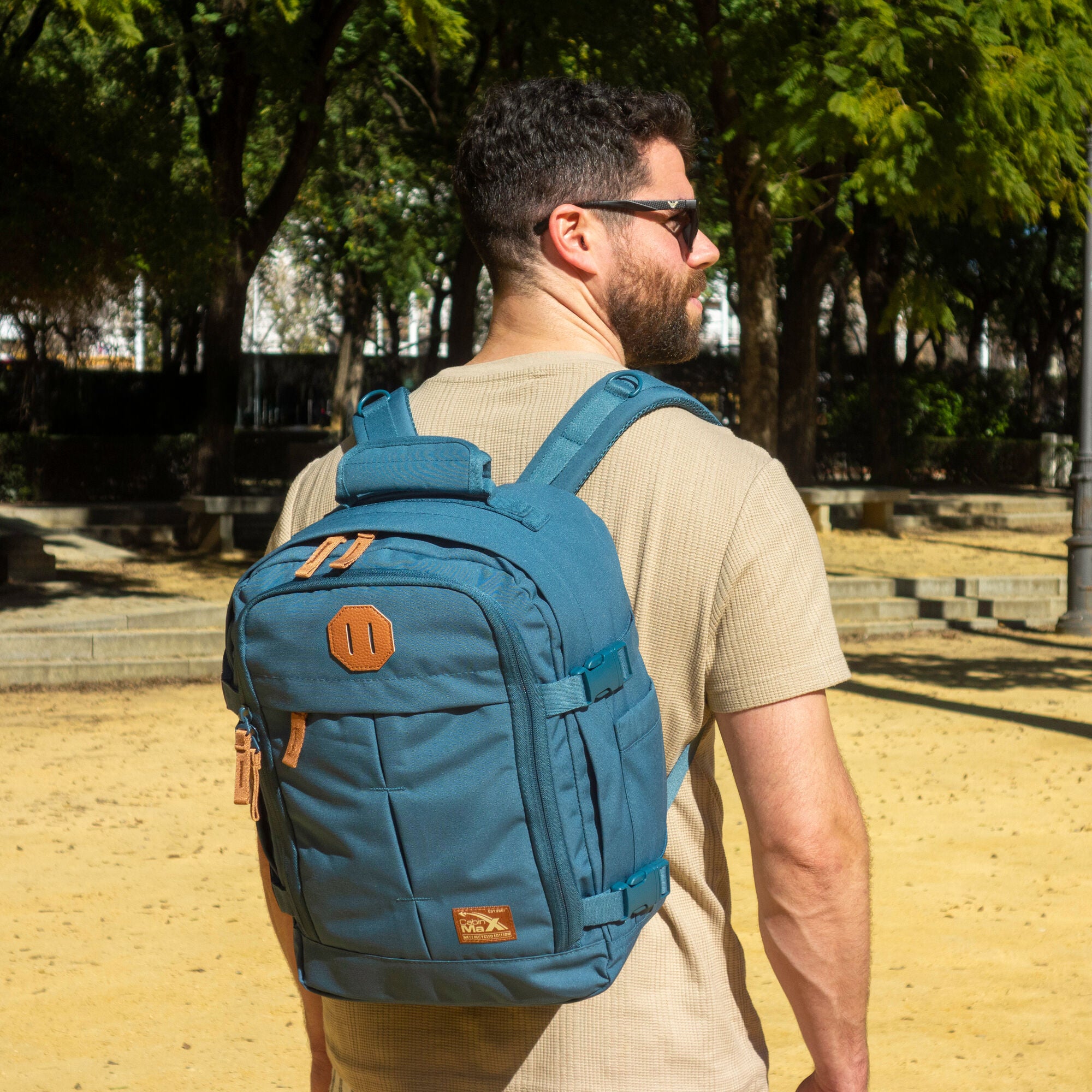 cabin-max-metz-24l-handgep-ck-rucksack-40x30x20-atlantic-blue image 2