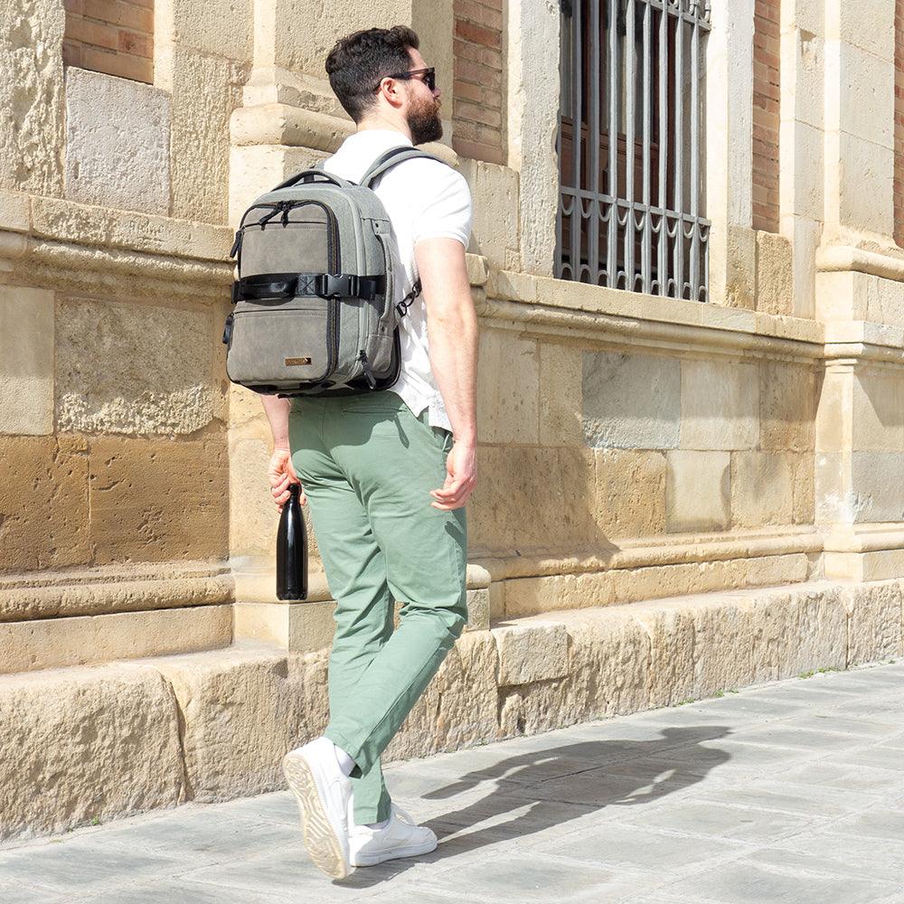 cabin-max-evos-hybrid-trolley-rucksack-40x30x20-mit-rollen image 3