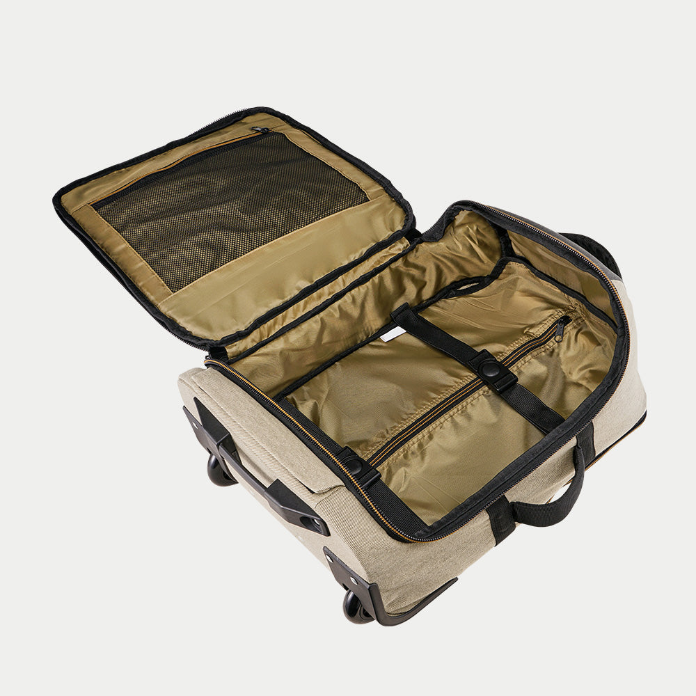 cabin-max-manhattan-30l-hybrid-trolley-rucksack-45x35x20cm image 6