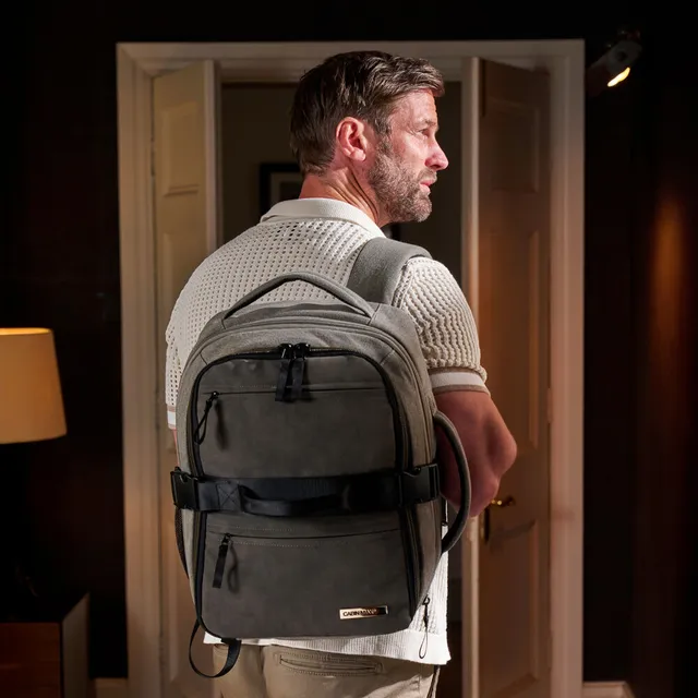 cabin-max-hybrid-evos-rucksack-40x30x20-erweiterbar-24l image 1