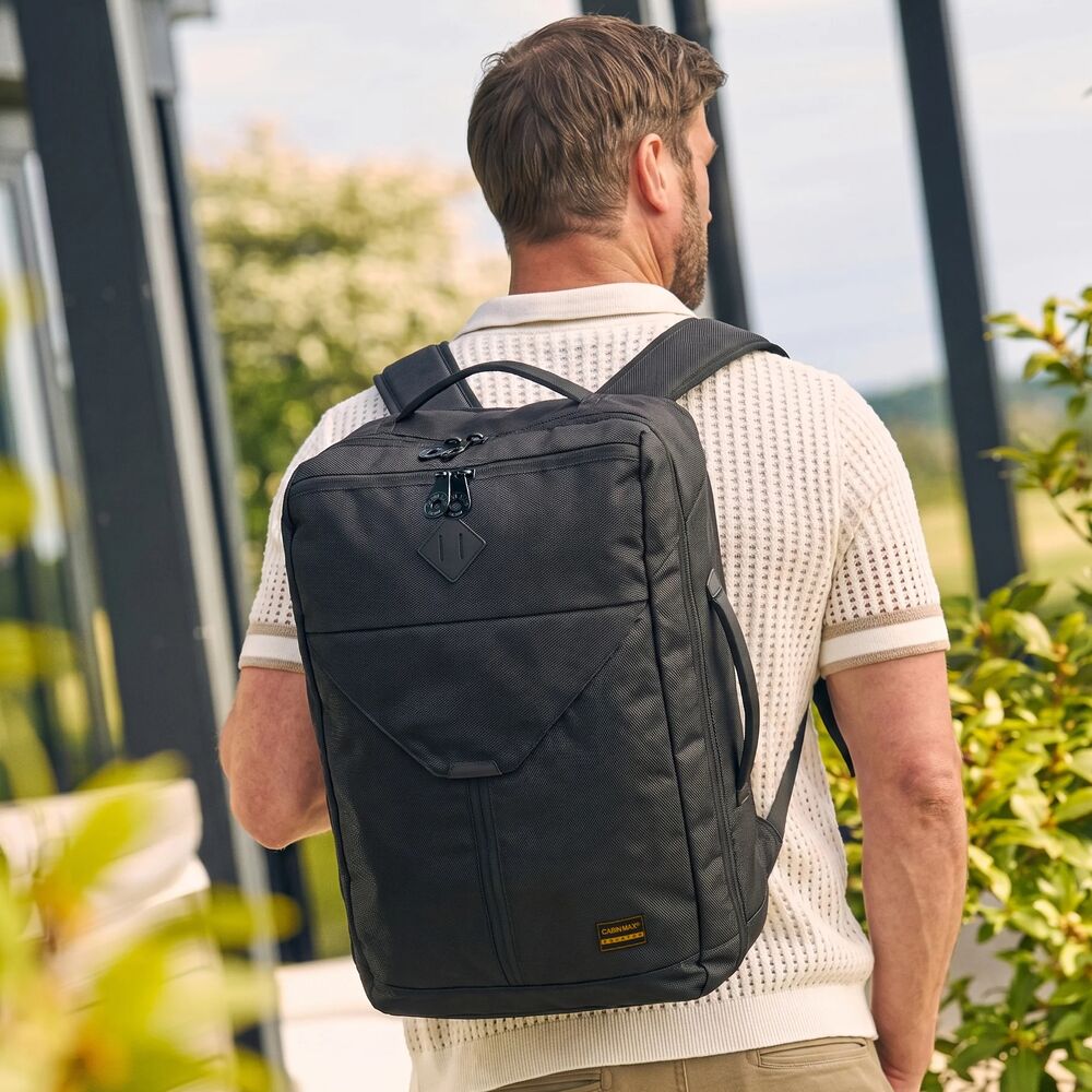 cabin-max-equator-x-38l-rucksack-55x35x20-schwarz-laptop image 2