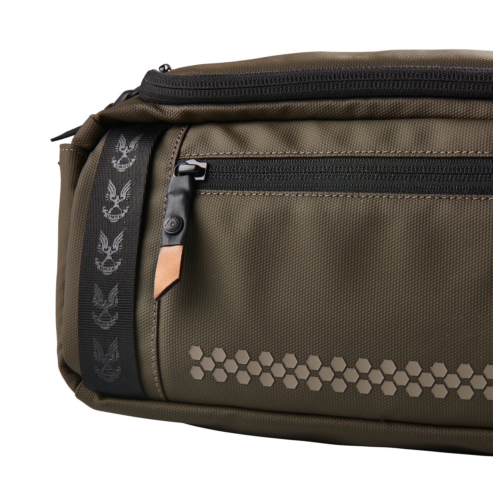 hex-halo-mini-sling-sling-bag-spartan image 6